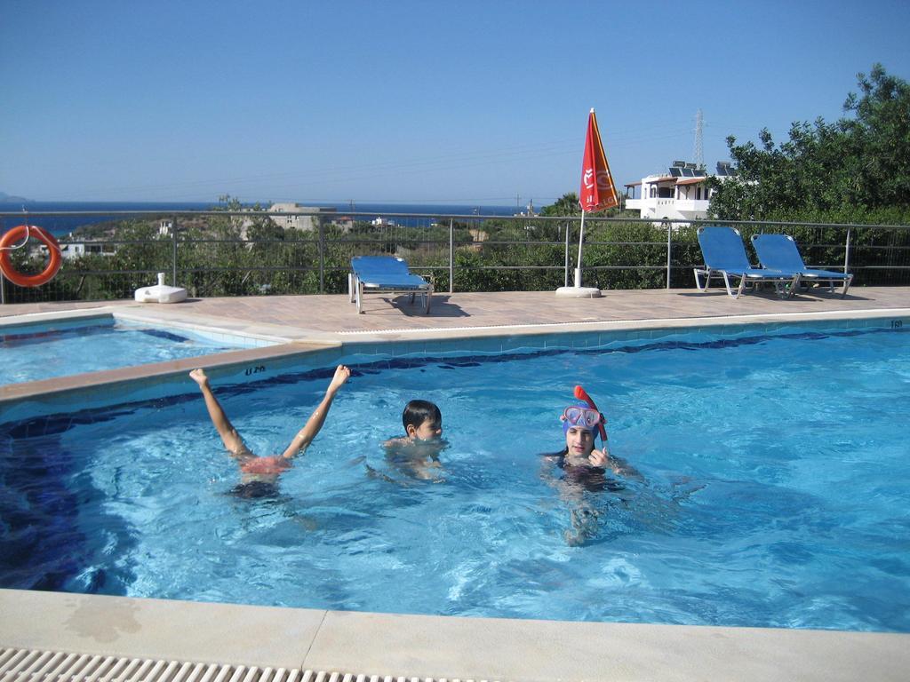 Stelios Apartments Ίστρο Εξωτερικό φωτογραφία
